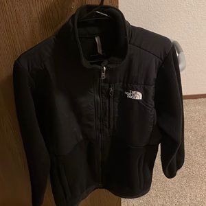 Women’s L The North Face Jacket in mint condition. No longer fits